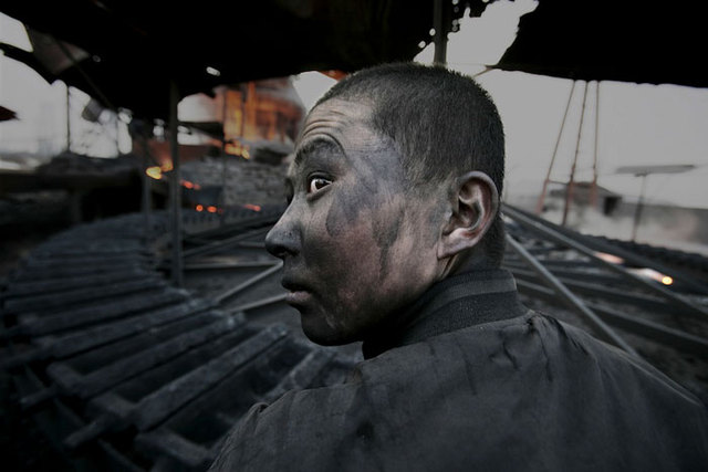 22 Photos That China Don't Want You To See By A Photojournalist Who Just Vanished In China