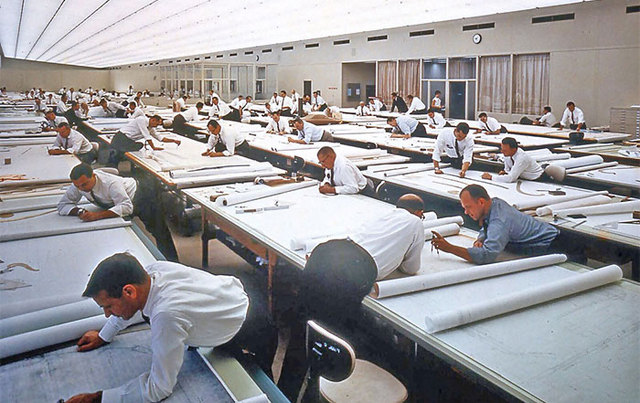 19 Vintage Pictures Showing How People Worked When There Was No AutoCAD