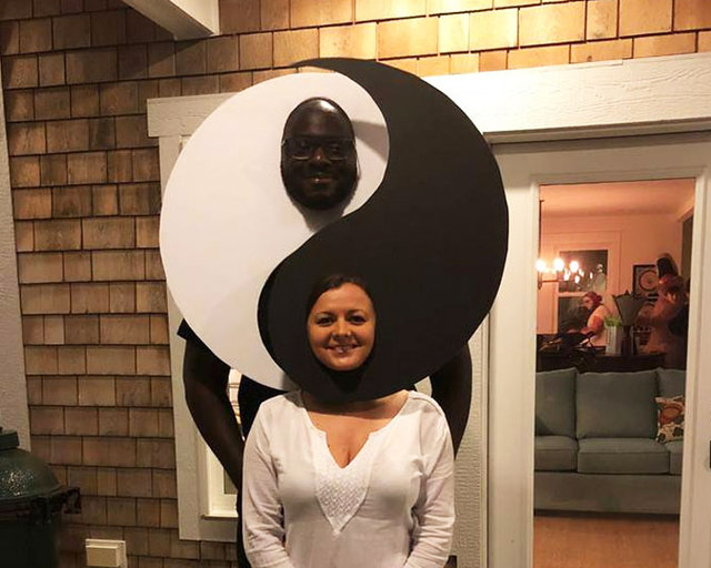 20+ Couples Who Completely Nailed This Halloween