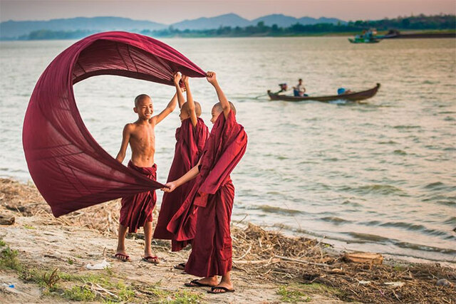 Photographers Illustrate What The Word "Fun" Means To Them (30 Pics)