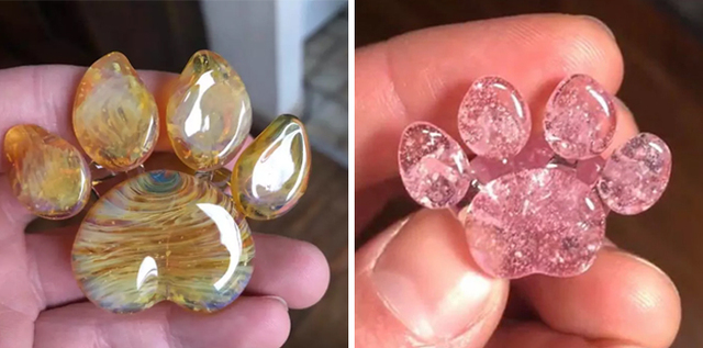 People Are Getting Ashes Of Their Beloved Pets Made Into Glass Paws That Will Remind Them Forever