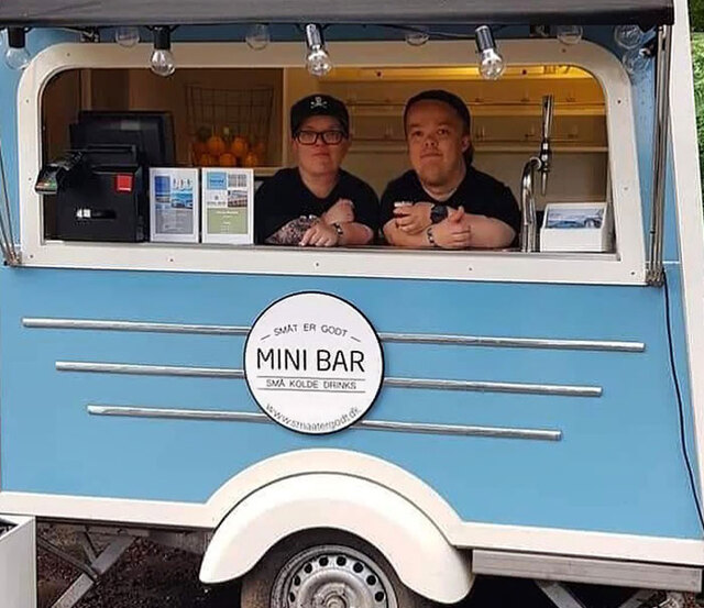 30 Creative Bars And Restaurants That Deserve A Tip