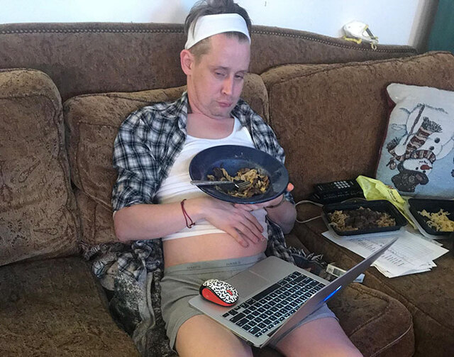 Macaulay Culkin Posts A Hilarious Reaction To The Upcoming Disney's Home Alone Reboot (23 Pics)