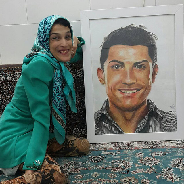This Disabled Iranian Artist Creates Art Using Her Foot (30 Pics)
