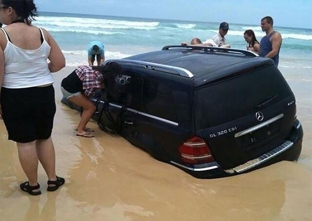 People Are Posting Photos Of The Most Expensive Accidents And Fails, And They're Too Painful To Watch (45 Pics)