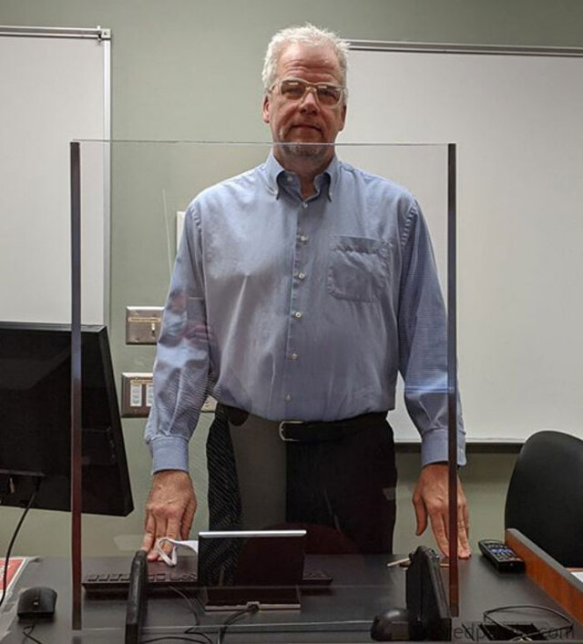 20 Eye-Opening Teacher Posts Showing How Underprepared Some Schools Are For In-Person Learning