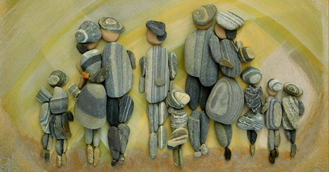 32 Amazing Pieces Of Pebble Art By Hungarian Artist Szilajka Erzsebet