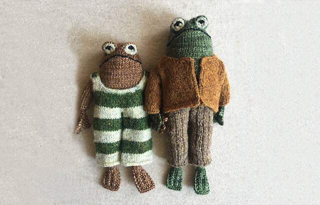 Knitter Kristina McGowan Creates Adorable Knitted Frog And Toad Plushies And You Can Buy A Pattern To Make Them Yourself
