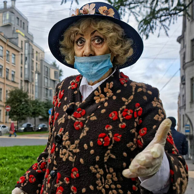 30 Times This Photographer Captured Everyday Life In Russia