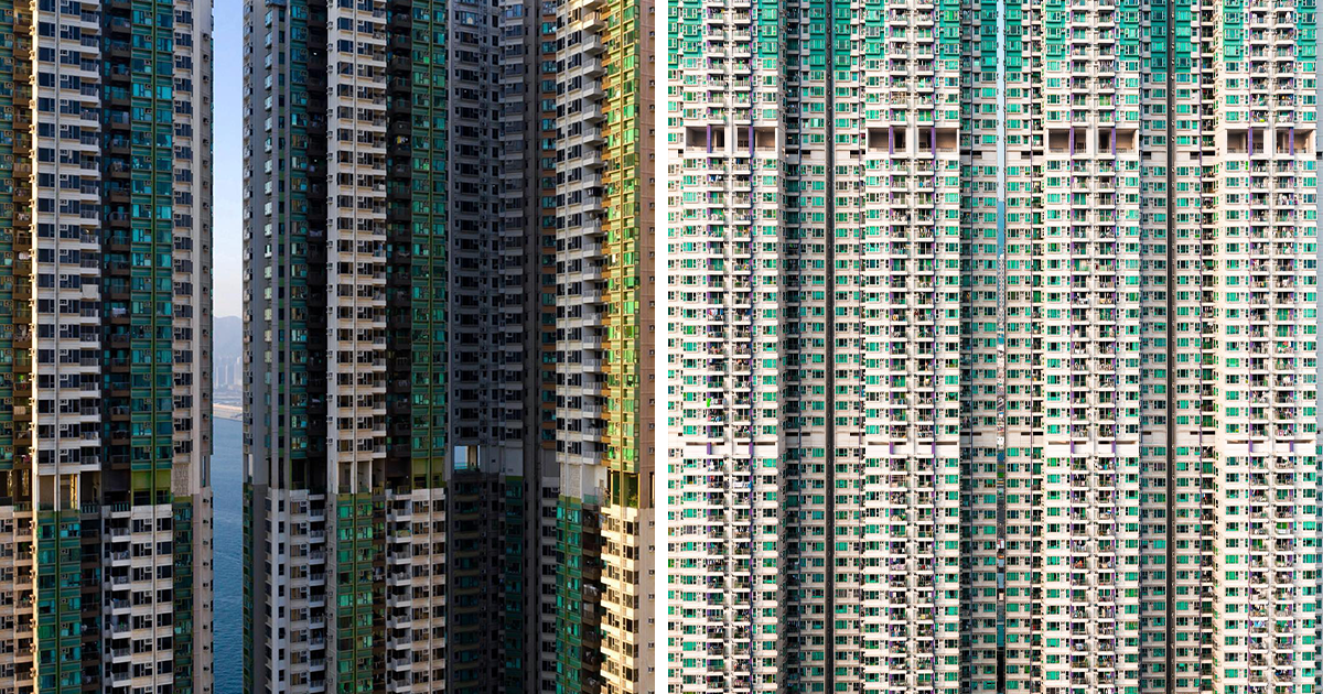 20 Pictures Of Hong Kong Being A Concrete Jungle, As Captured By Manson