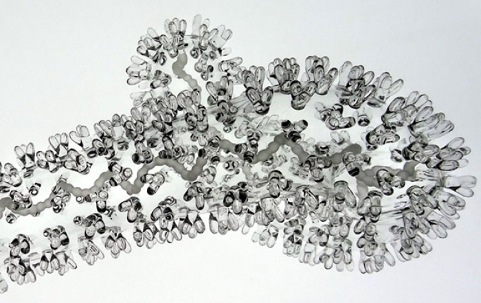 glass-sculptures-of-viruses-luke-jerram-1-1