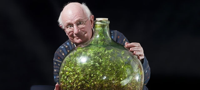 sealed-bottle-garden-david-