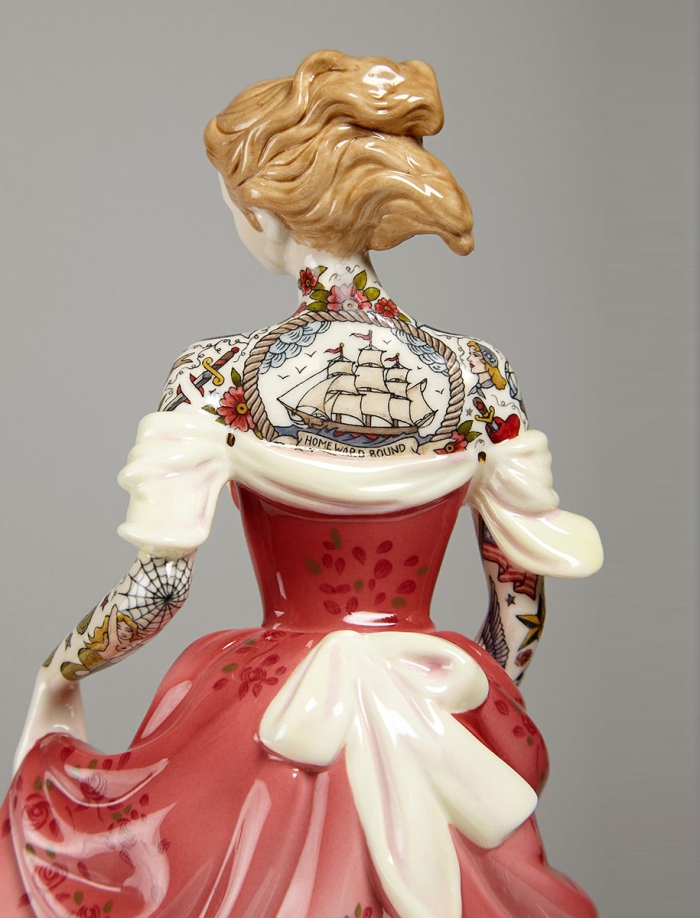 flash-porcelain-sculptures-sailor-tattoos-jessica-harrison-2