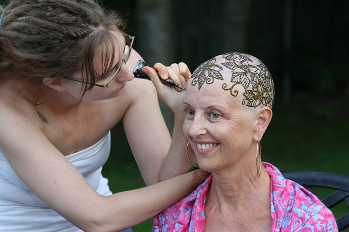 henna-crowns-temporary-tattoo-cancer-patients-henna-heals-13
