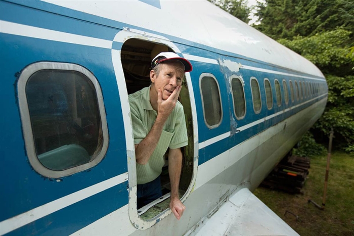 old-boeing-727-recycled-plane-home-bruce-campbell-11