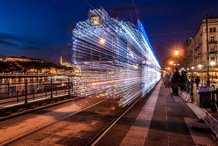 christmas-tram-budapest-led-lights-long-exposure-8