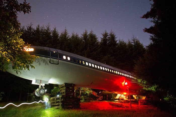 old-boeing-727-recycled-plane-home-bruce-campbell-6