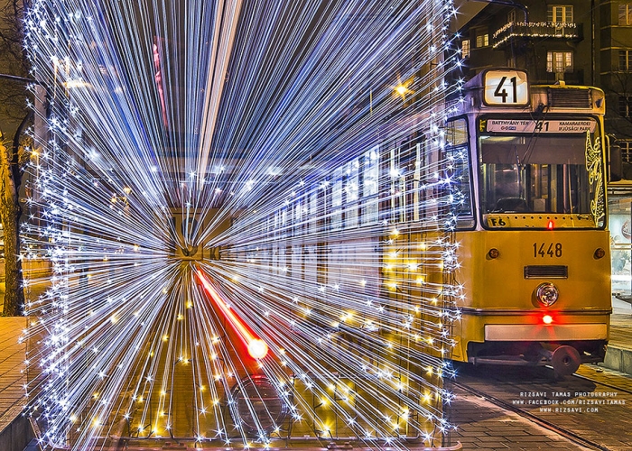 christmas-tram-budapest-led-lights-long-exposure-7