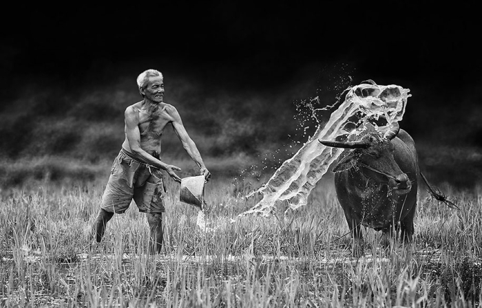 village-life-indonesia-herman-damar-21