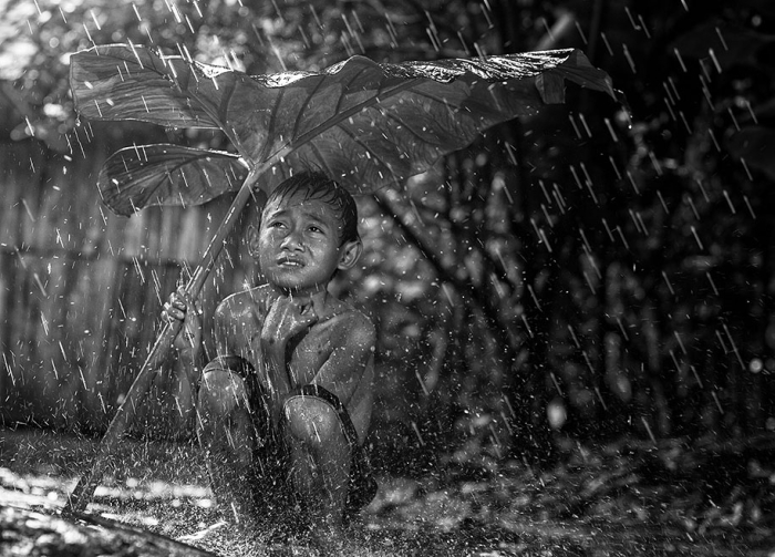 village-life-indonesia-herman-damar-2
