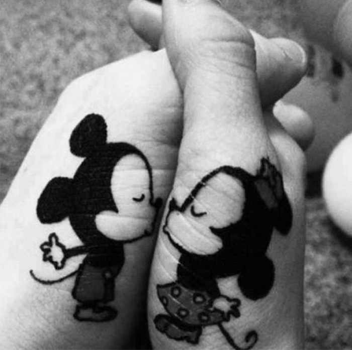 clever-interactive-tattoo-design-19