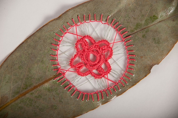 embroidery-art-stitched-leaves-hillary-fayle-2