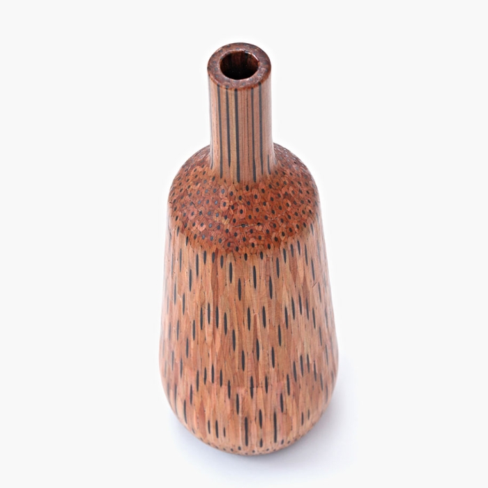 amalgamated-pencils-vases-studio-markunpoika-1