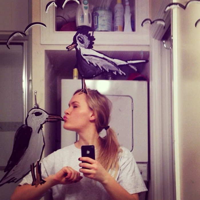 bathroom-mirror-selfies-funny-illustration-art-mirrorsme-8