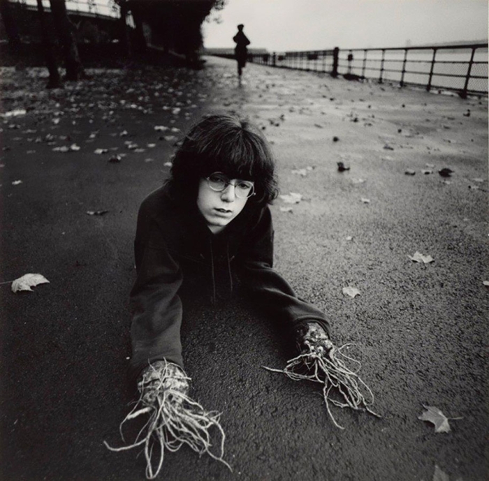 surreal-photography-childrens-nightmares-arthur-tress-1