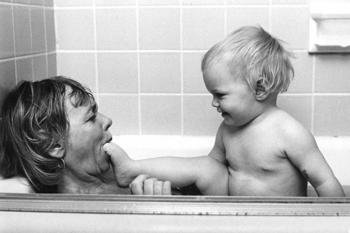 mothers-childhood-photography-family-ken-heyman-1