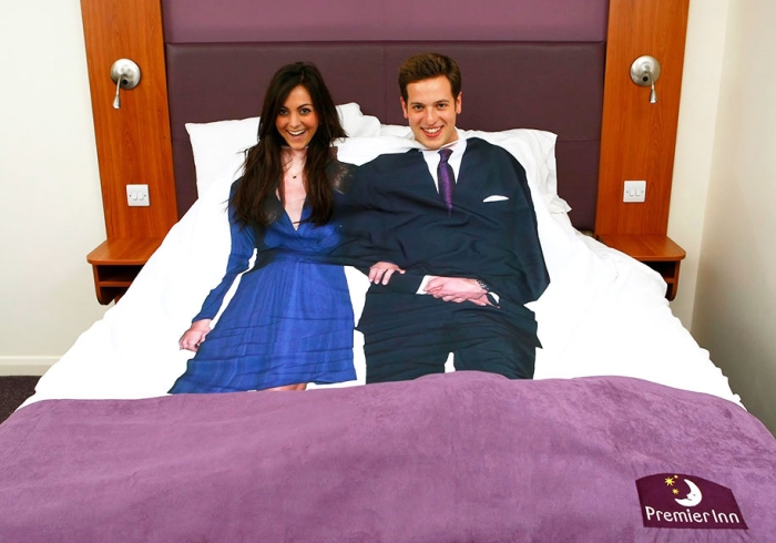 creative-bed-covers-wraps-bedding-18