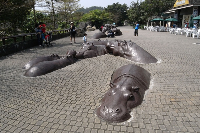 creative-statues-interesting-sculptures-13