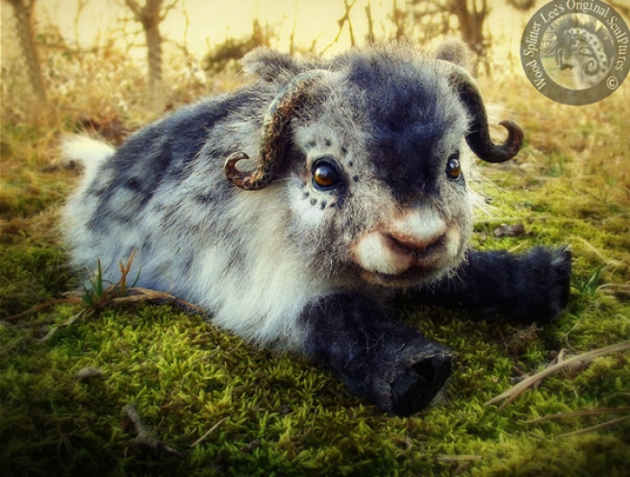 realistic-animal-toys-plushies-wood-splitter-lee-creations-2