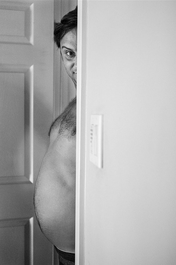 father-maternity-photos-funny-photography-2