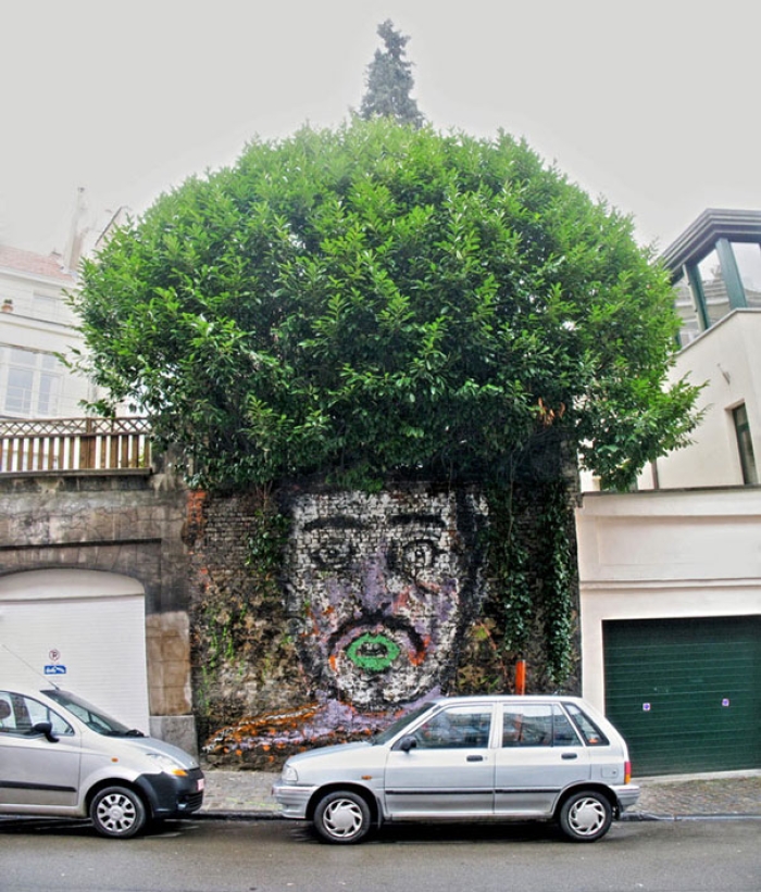 street-art-interacting-with-nature-surroundings-9