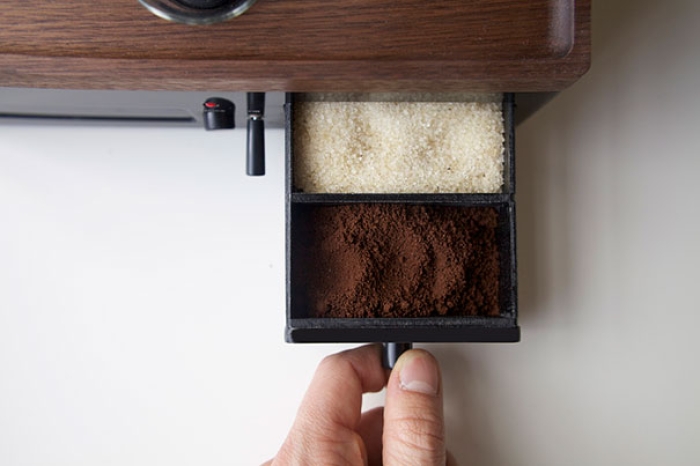 barisieur-alarm-clock-coffee-maker-joshua-renouf-9