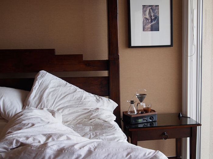 barisieur-alarm-clock-coffee-maker-joshua-renouf-13