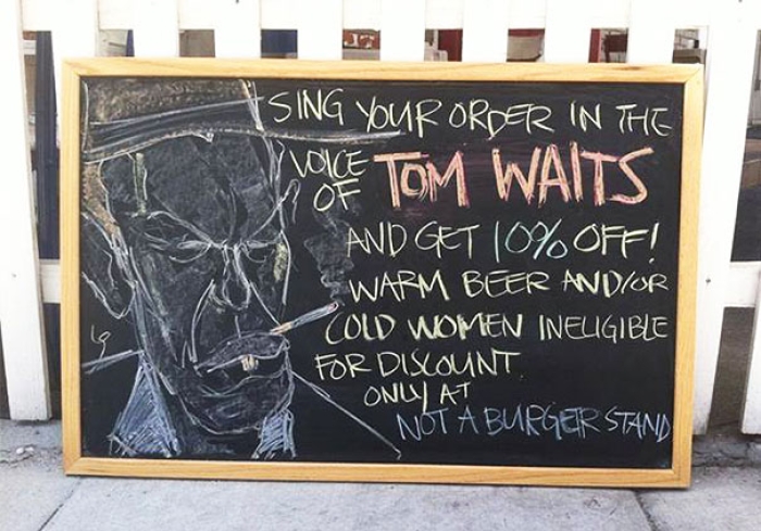funny-chalk-board-drawings-not-a-burger-stand-19