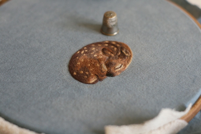 realistic-animal-embroidery-chloe-giordano-1
