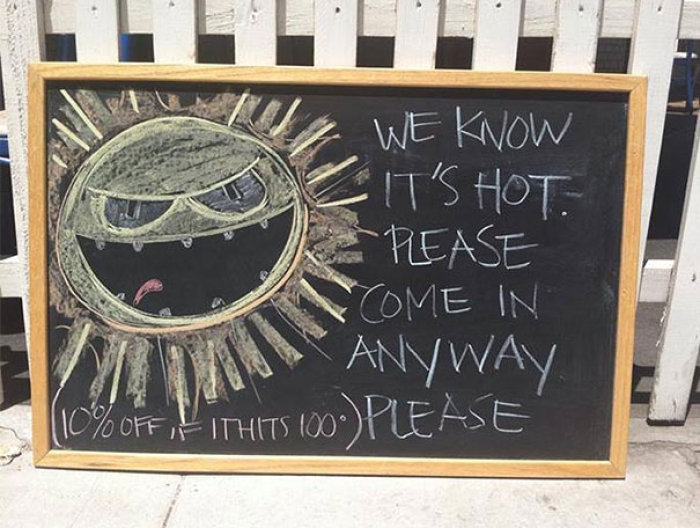 funny-chalk-board-drawings-not-a-burger-stand-14