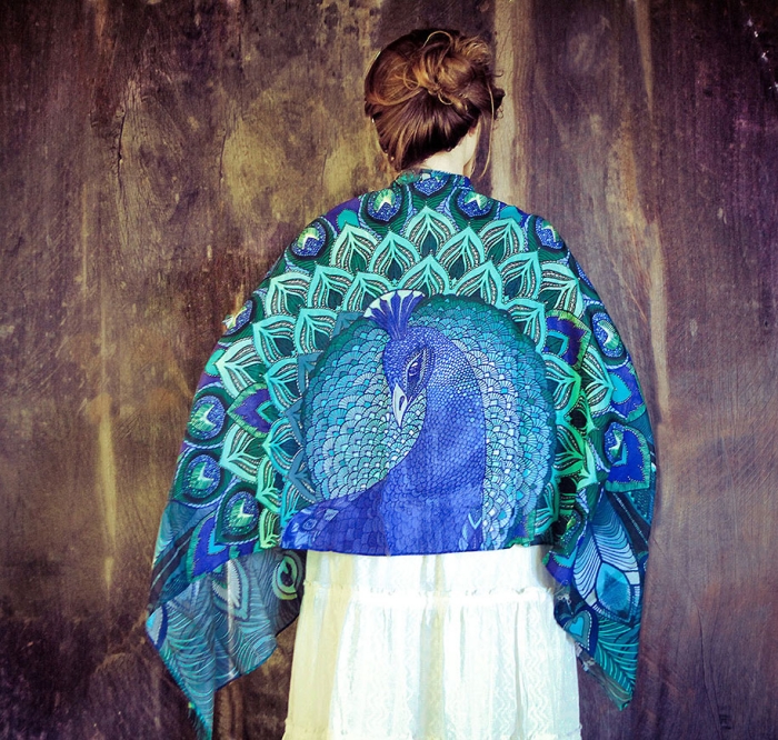 handmade-birds-wings-feather-scarves-shovava-4