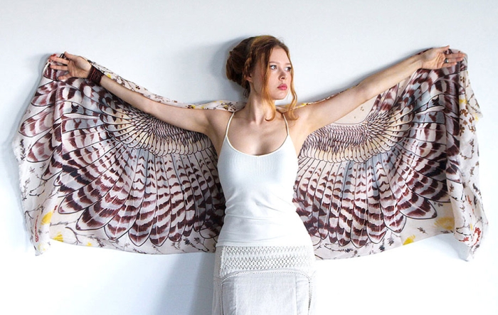 handmade-birds-wings-feather-scarves-shovava-2