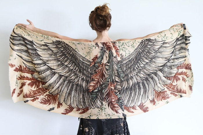 handmade-birds-wings-feather-scarves-shovava-7