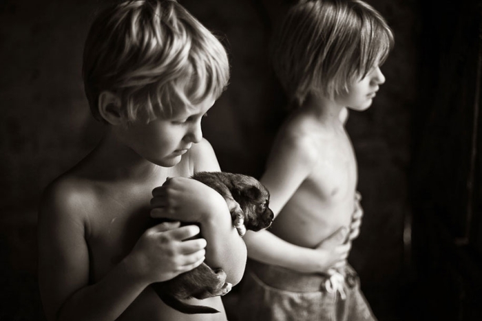summertime-countryside-children-photography-izabela-urbaniak-7
