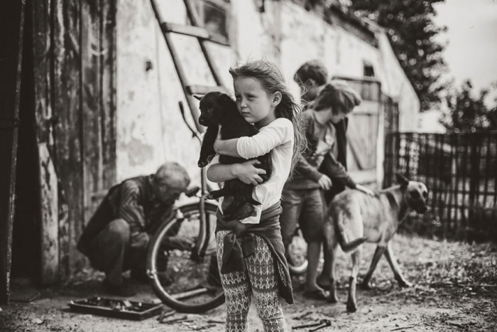 summertime-countryside-children-photography-izabela-urbaniak-21
