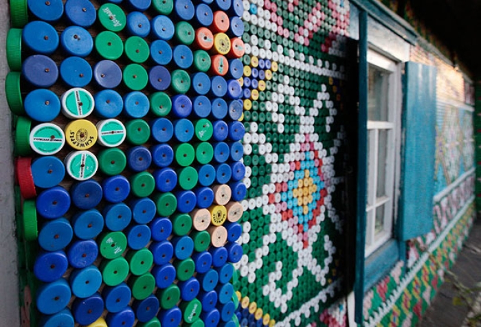 plastic-bottle-creative-recycling-design-ideas-31