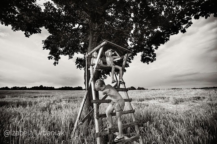 summertime-countryside-children-photography-izabela-urbaniak-22