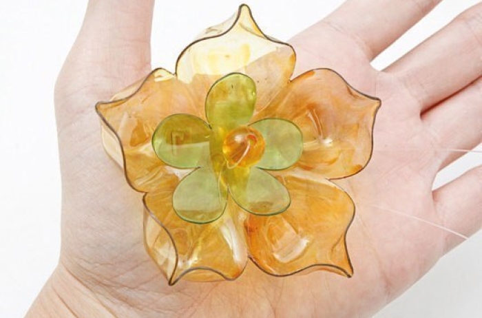 plastic-bottle-creative-recycling-design-ideas-11