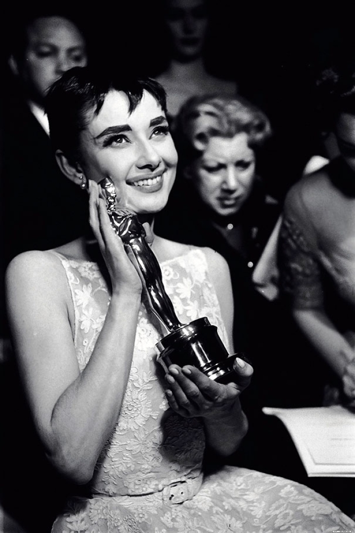 historic-photography-rare-audrey-hepburn-4