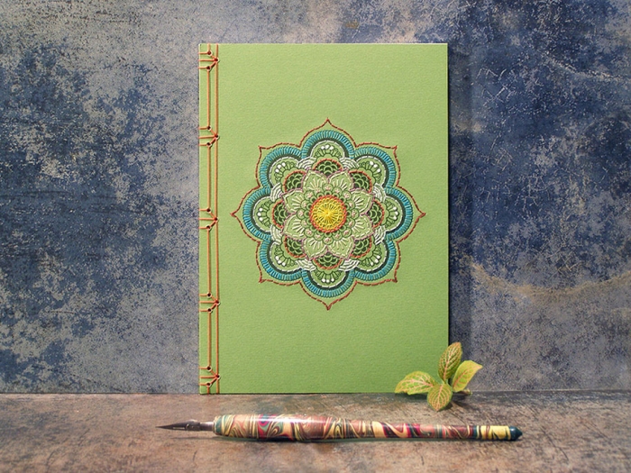embroidered-notebooks-fabulous-cat-papers-21